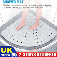 Curved Non Slip Bath Mat for